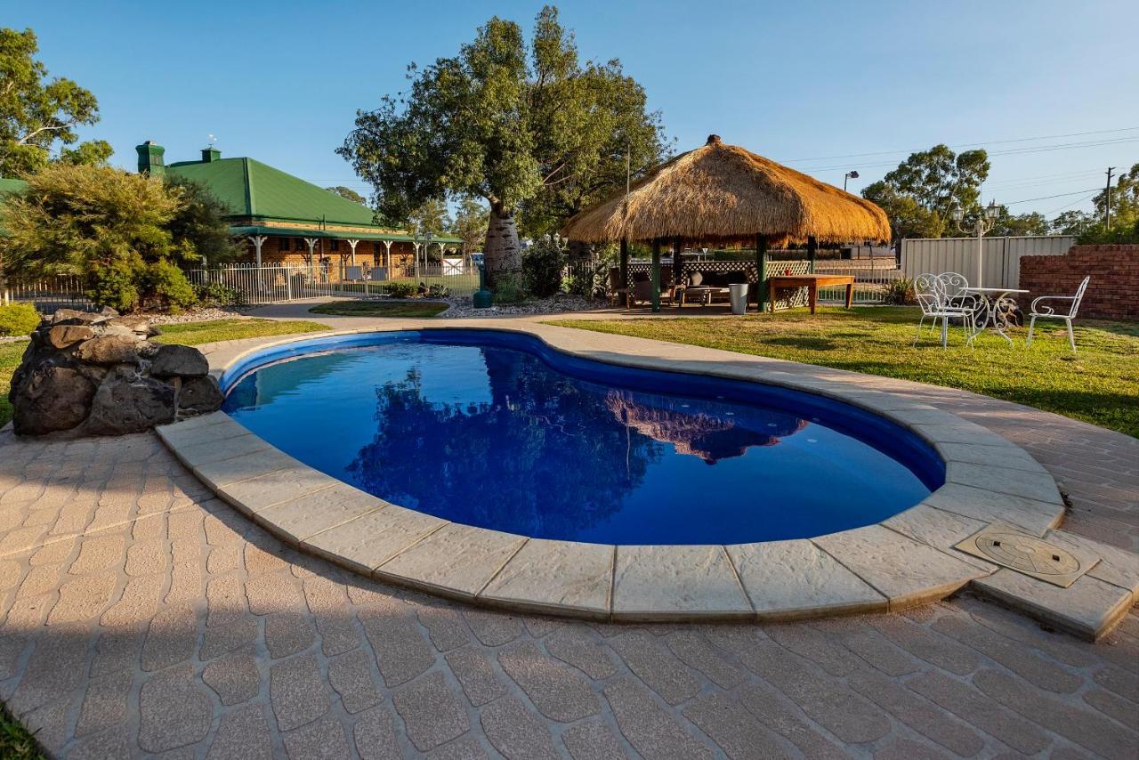 Overlander Homestead Motel Roma Kültér fotó